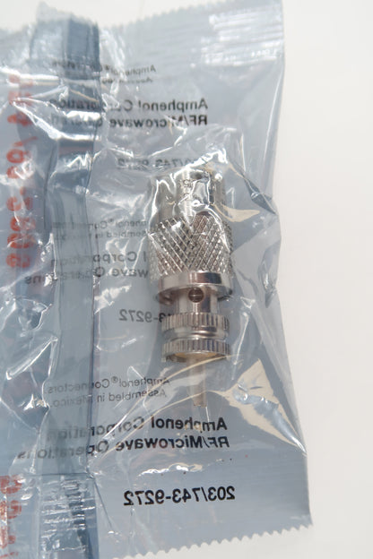 U19936 Never Used Lot of 26 Amphenol PL-259 Connectors