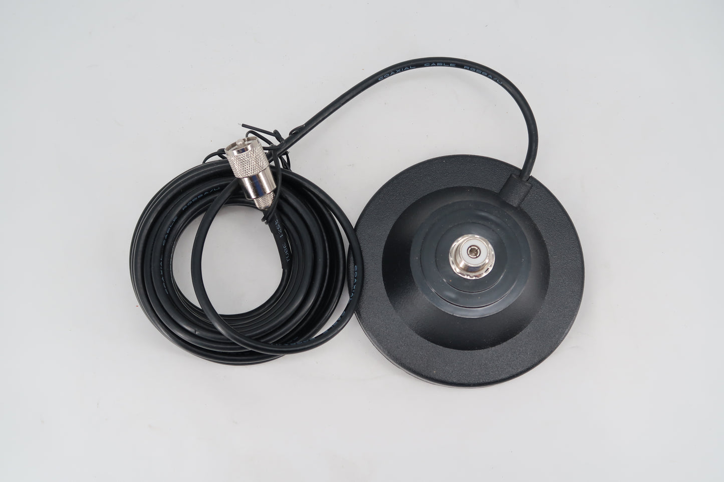 U19941 Used Wilson 1000 Magnetic Antenna Mount UHF Mount only