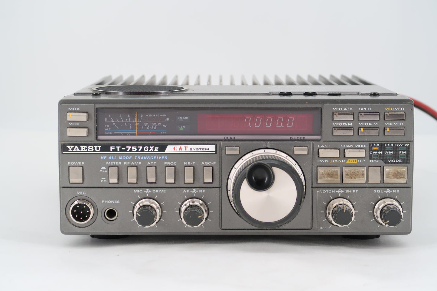 U19945 Used Yaesu FT-757GX II HF All-Mode Transceiver