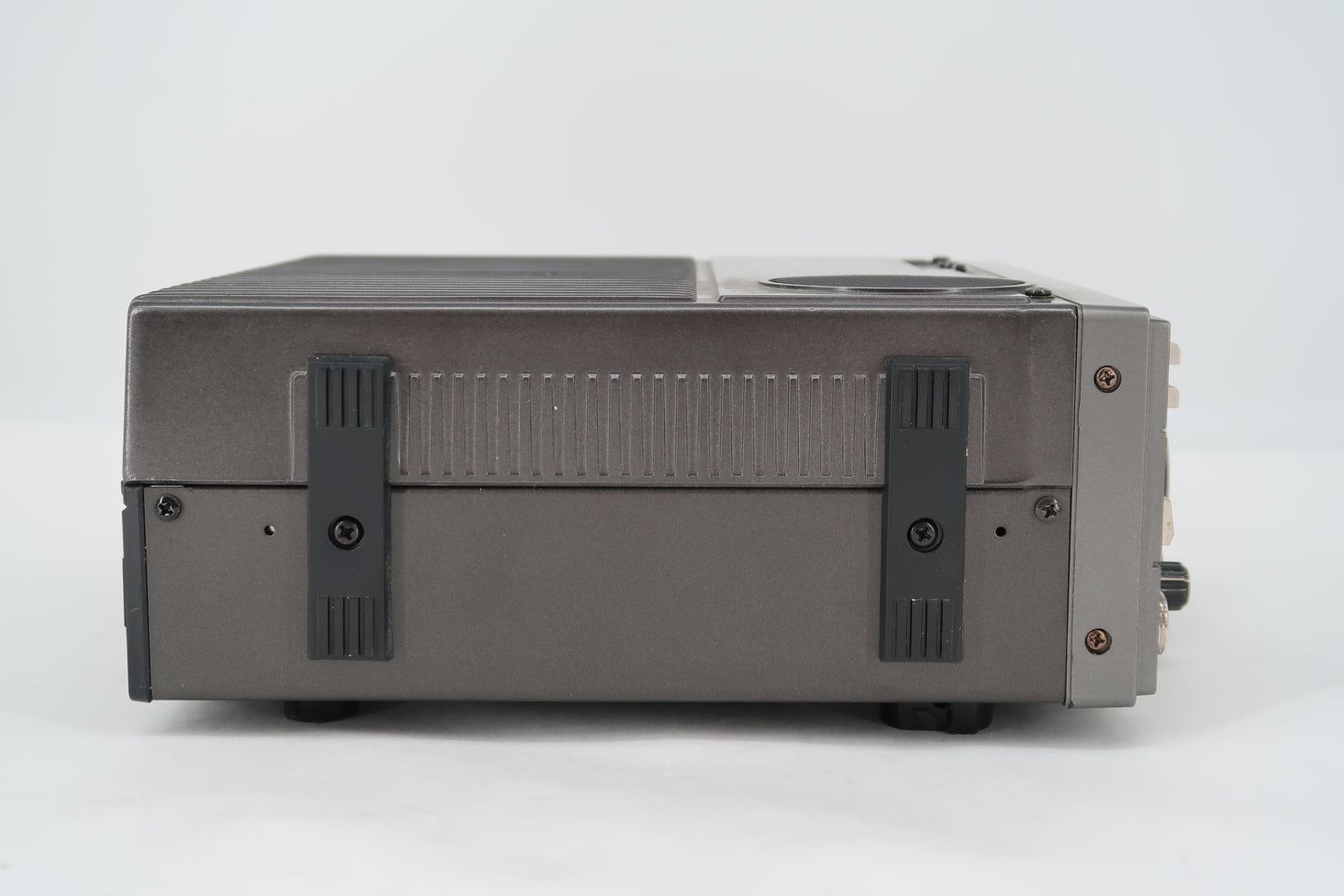 U19945 Used Yaesu FT-757GX II HF All-Mode Transceiver