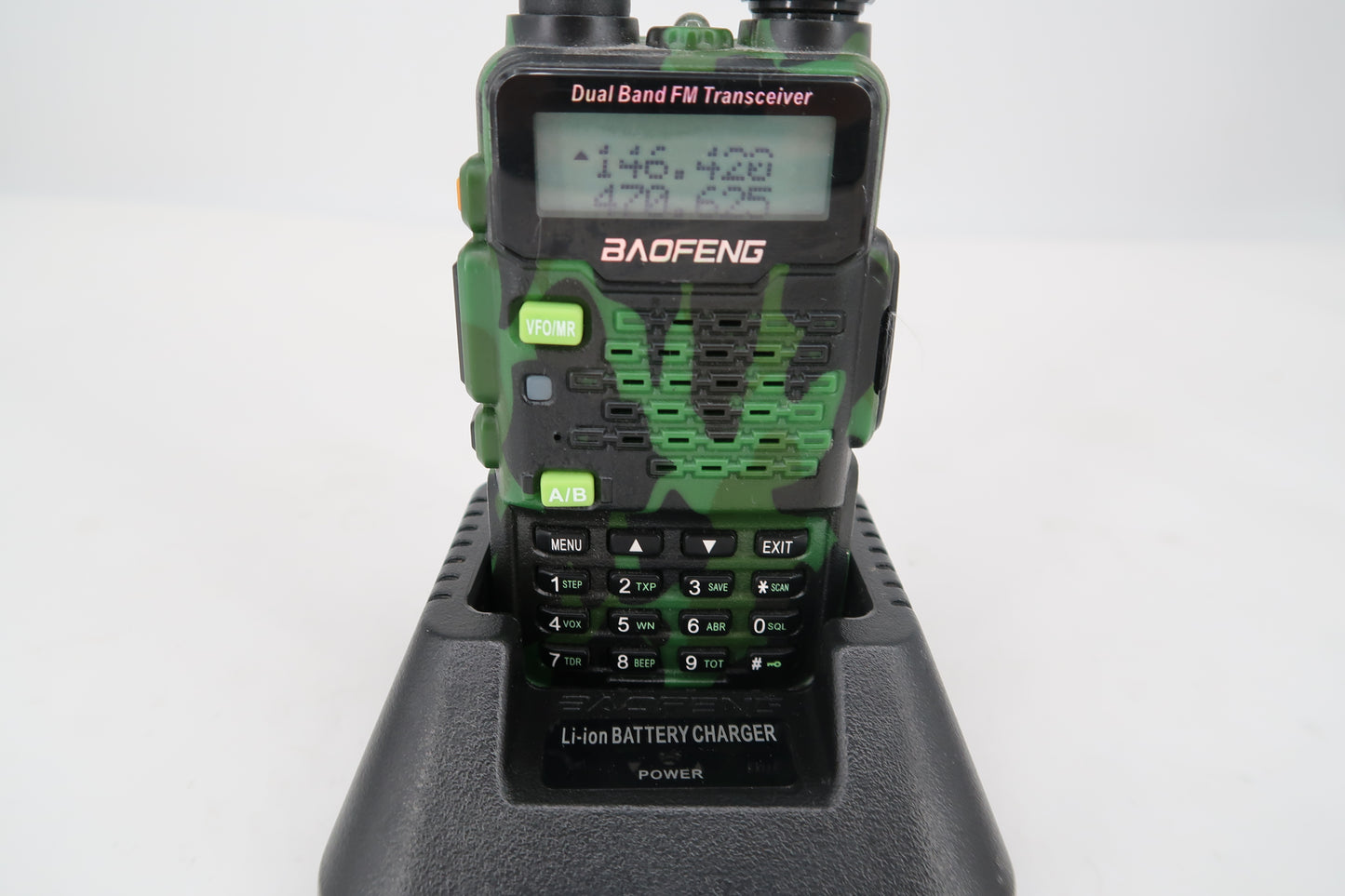 U19953 Baofeng UV-5R5 5W Dual-Band Handheld Transceiver