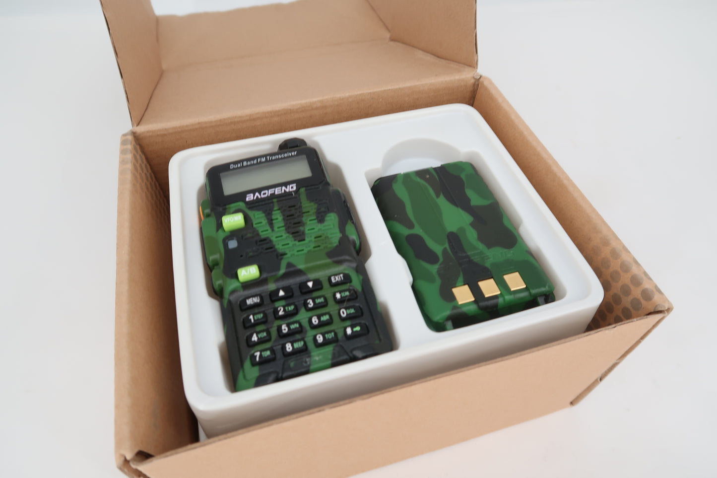 U19953 Baofeng UV-5R5 5W Dual-Band Handheld Transceiver