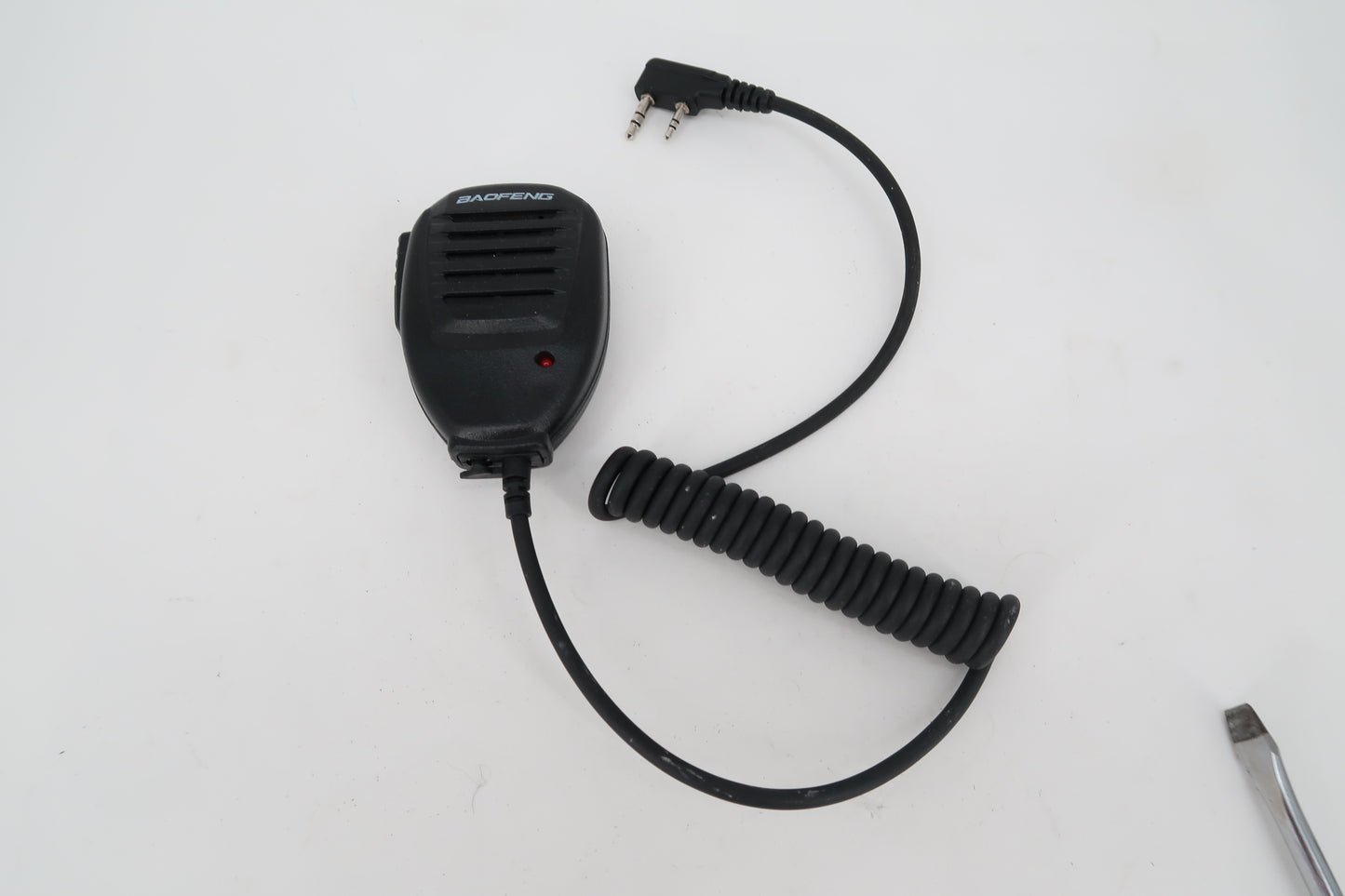 U19955 Baofeng UV-5RX3 5W Tri-Band Handheld Transceiver
