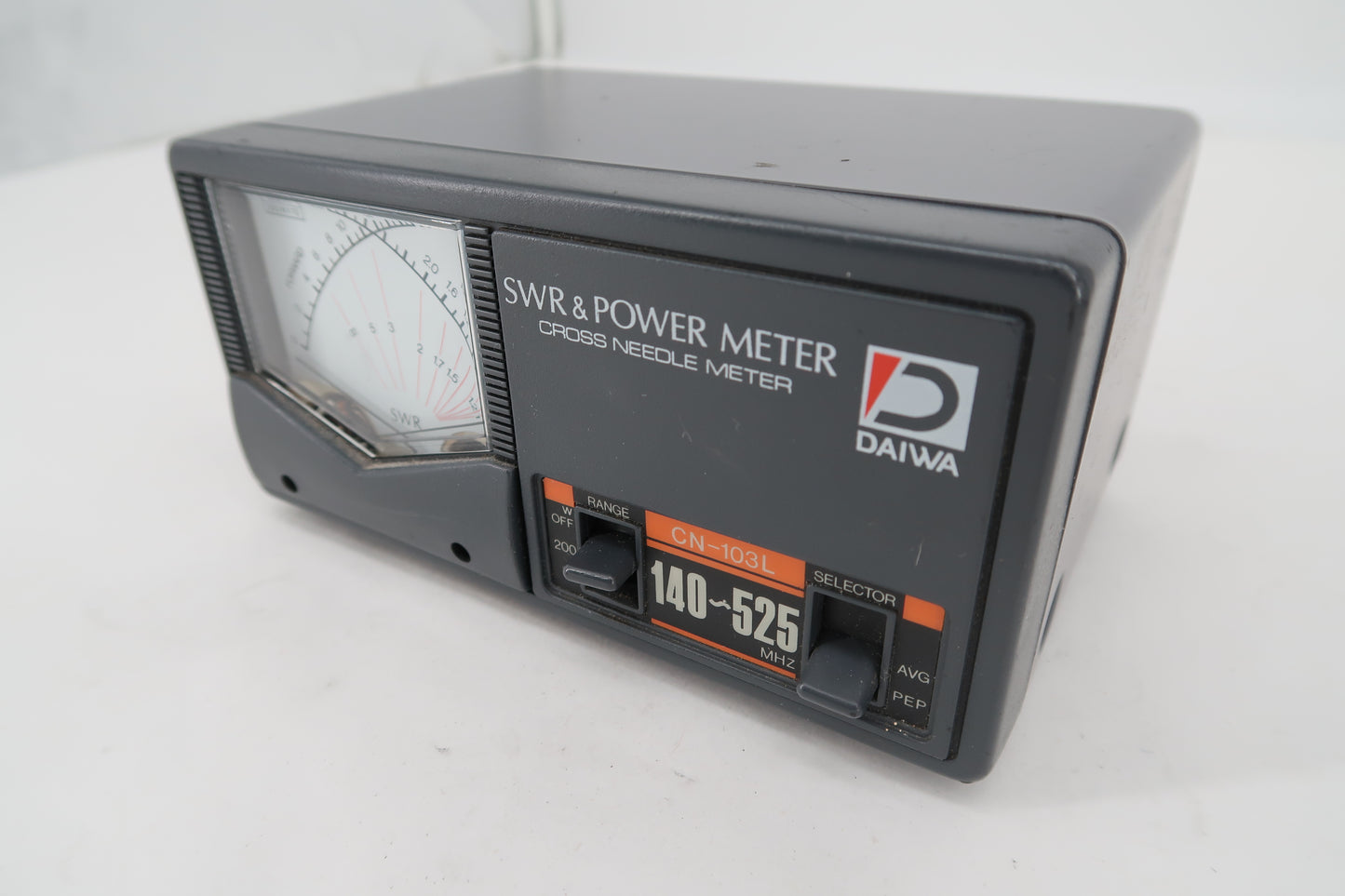 U19956 Used Daiwa CN-103L Type Cross-Needle SWR/Power Meter