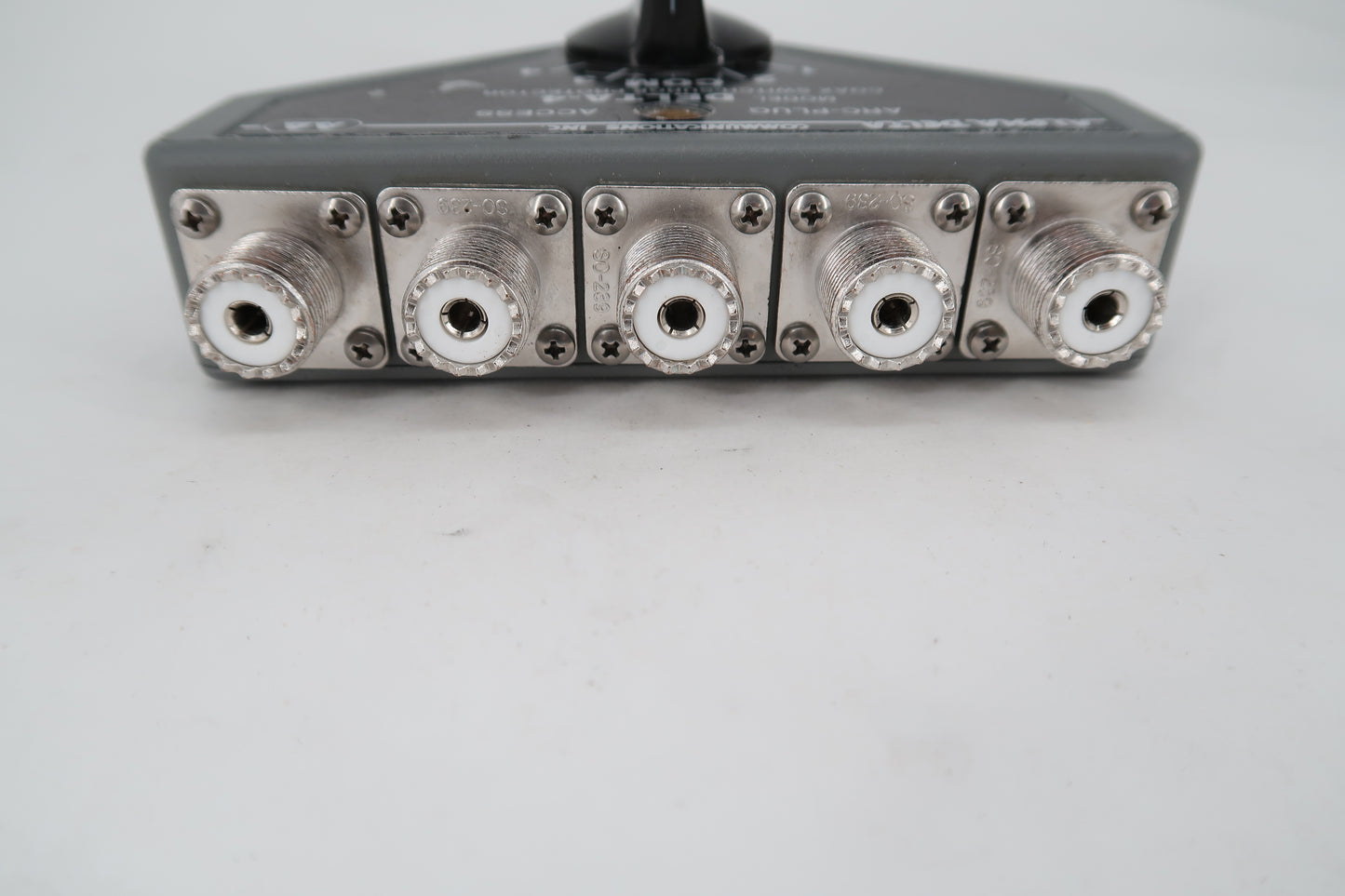 U19958 Used Alpha-Delta Model Delta-4 Coax Switch/Surge Protector