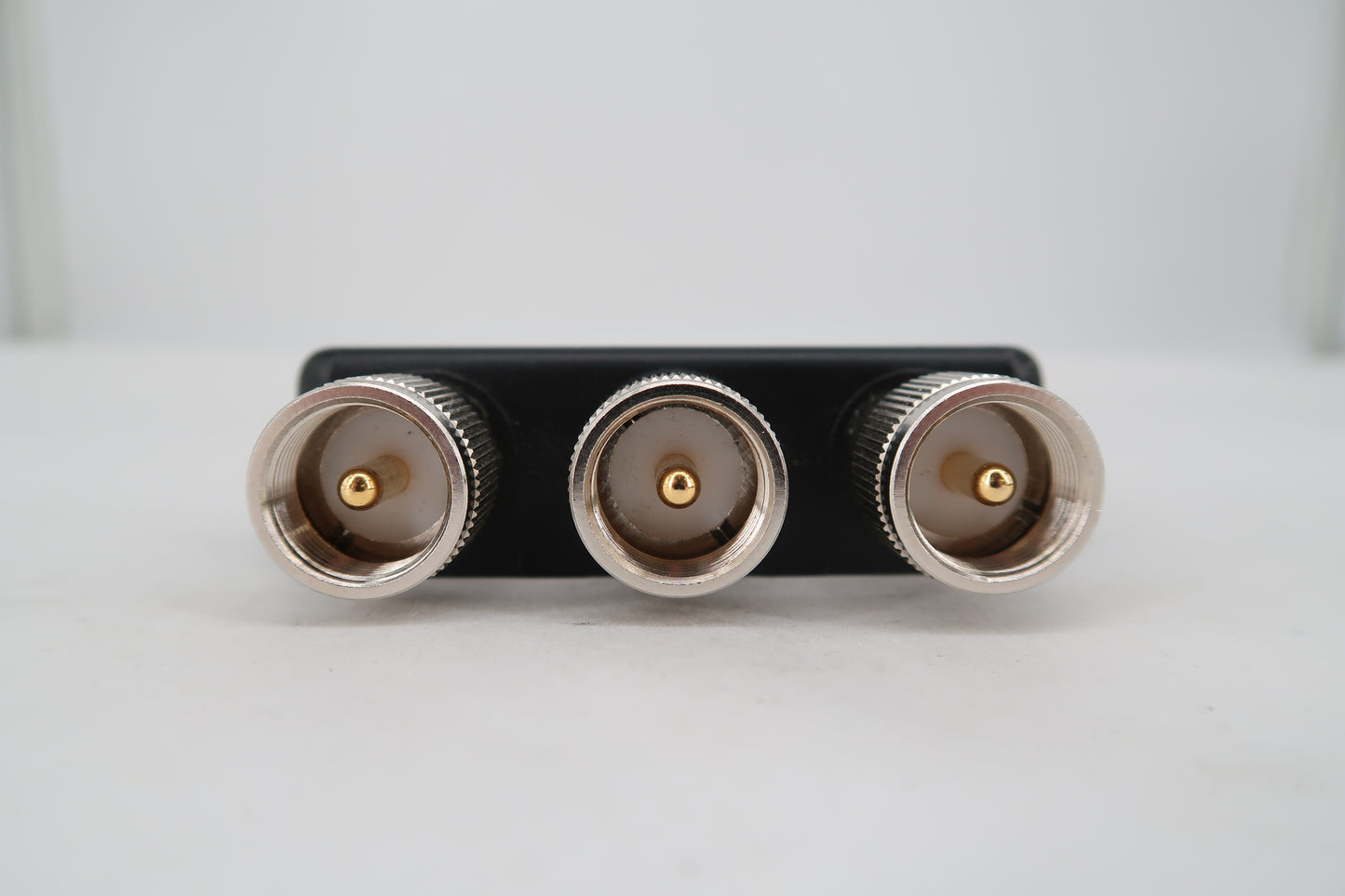 U19959 Used Comet CFX-324 Triplexer