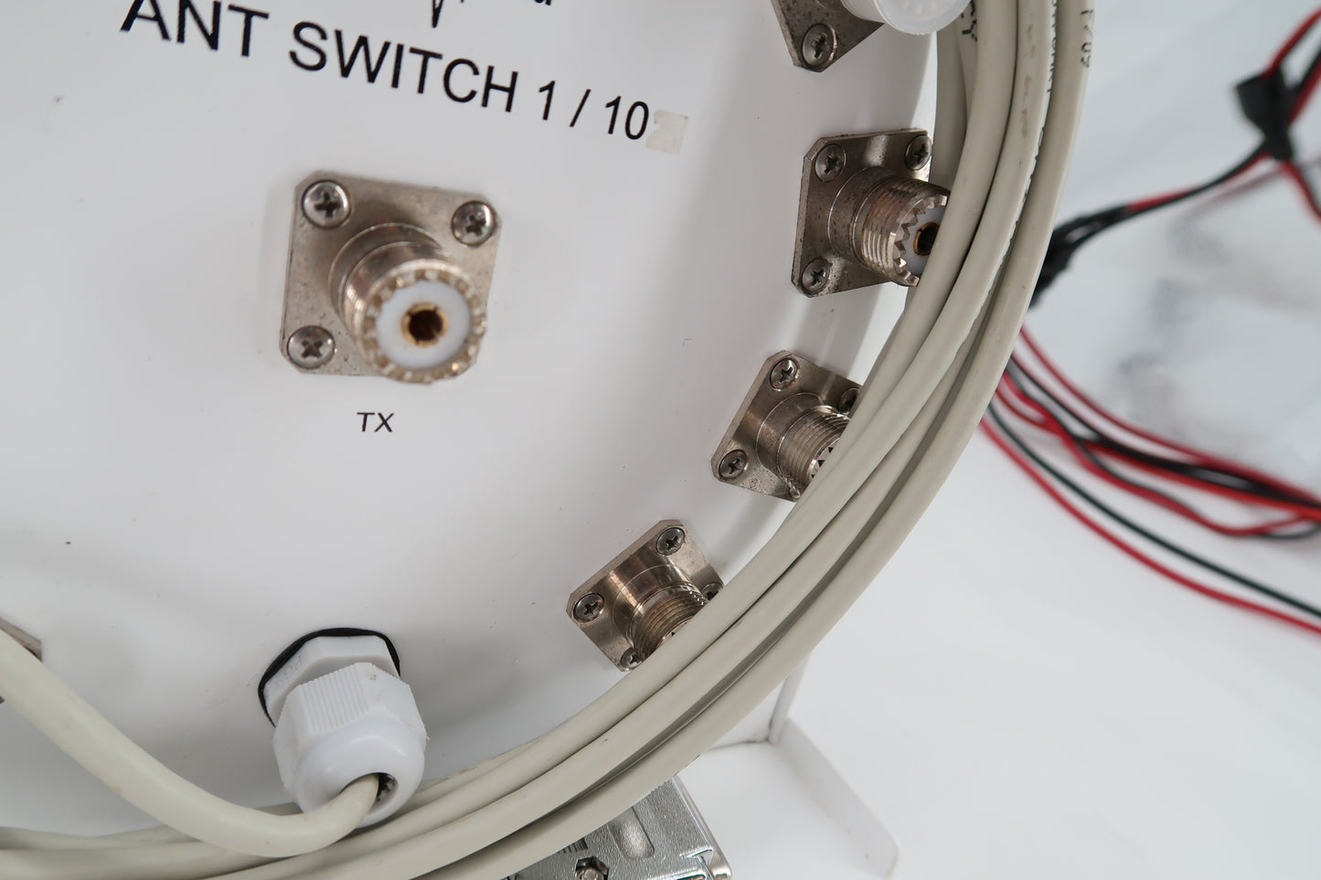 U19962 Used OM Power Antenna Switch 1/10