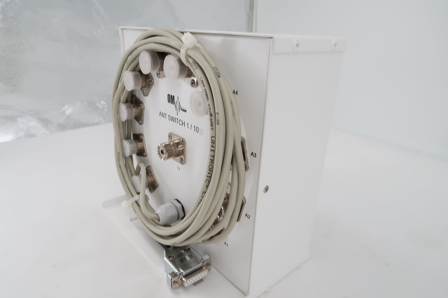 U19962 Used OM Power Antenna Switch 1/10