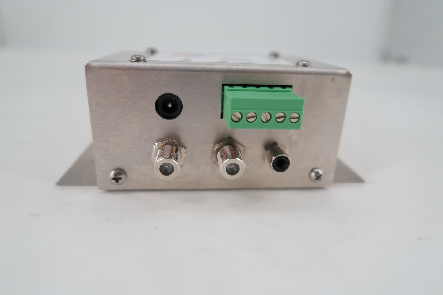 U19963 DXE-FVC-1 Receive Feedline Voltage Coupler