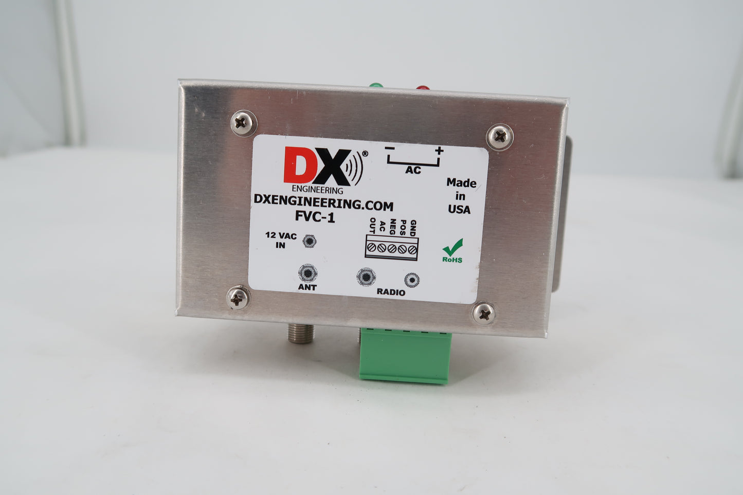 U19963 DXE-FVC-1 Receive Feedline Voltage Coupler