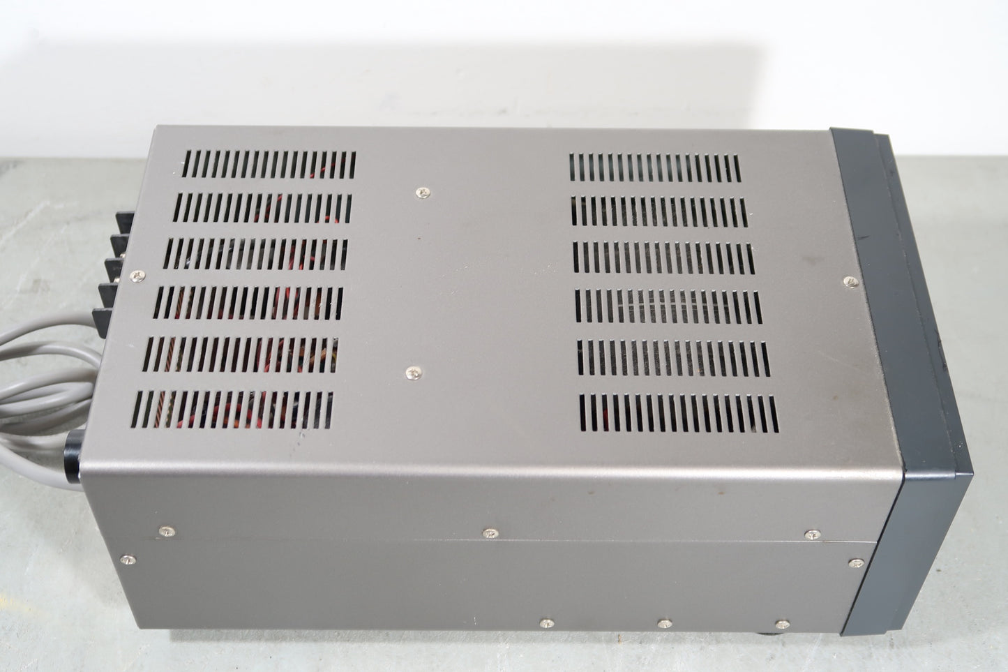 U19476 Used Kenwood PS-52 DC Power Supply