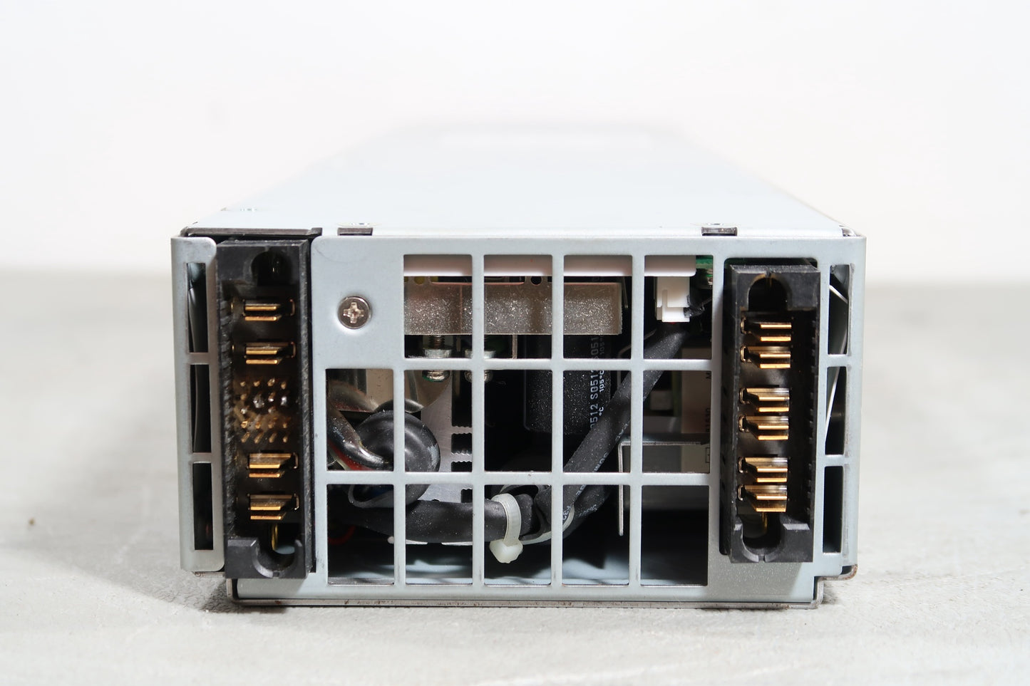 U19468 Used HP Model 226519-001, ESP120 Series 2950W Hot-Swappable Server Power Supply